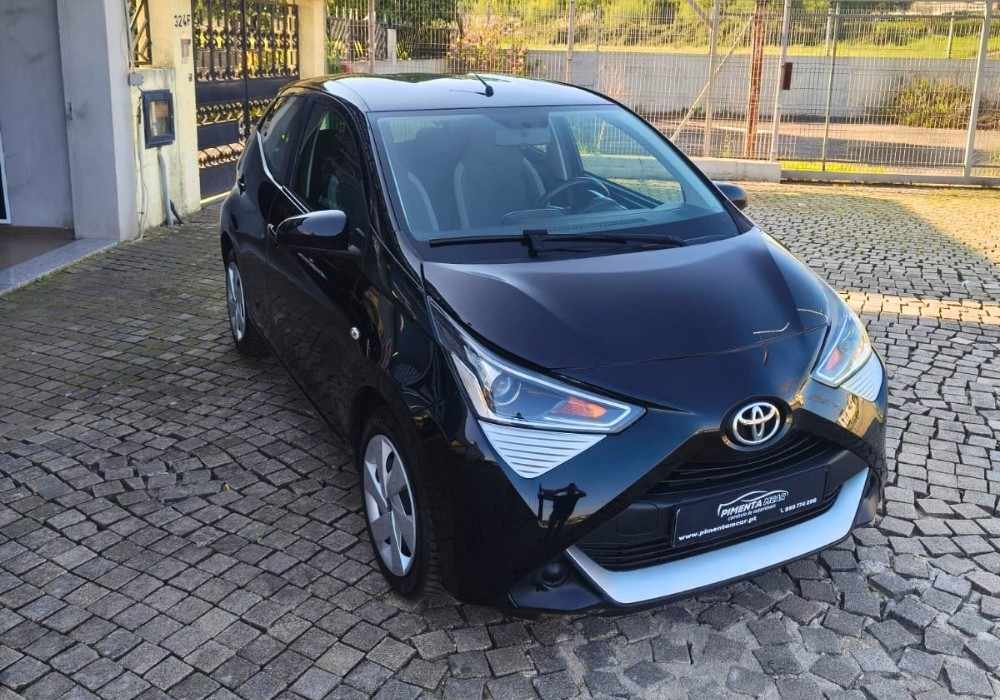 toyota-aygo-x-2021-gasolina-998cc