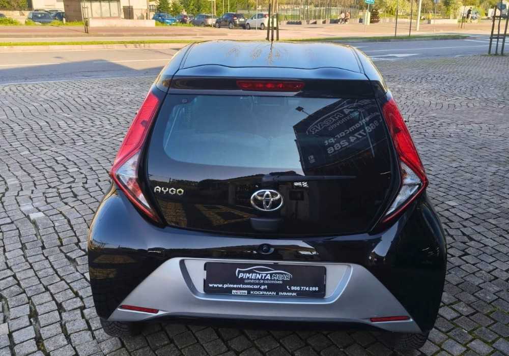 toyota-aygo-x-2021-gasolina-998cc