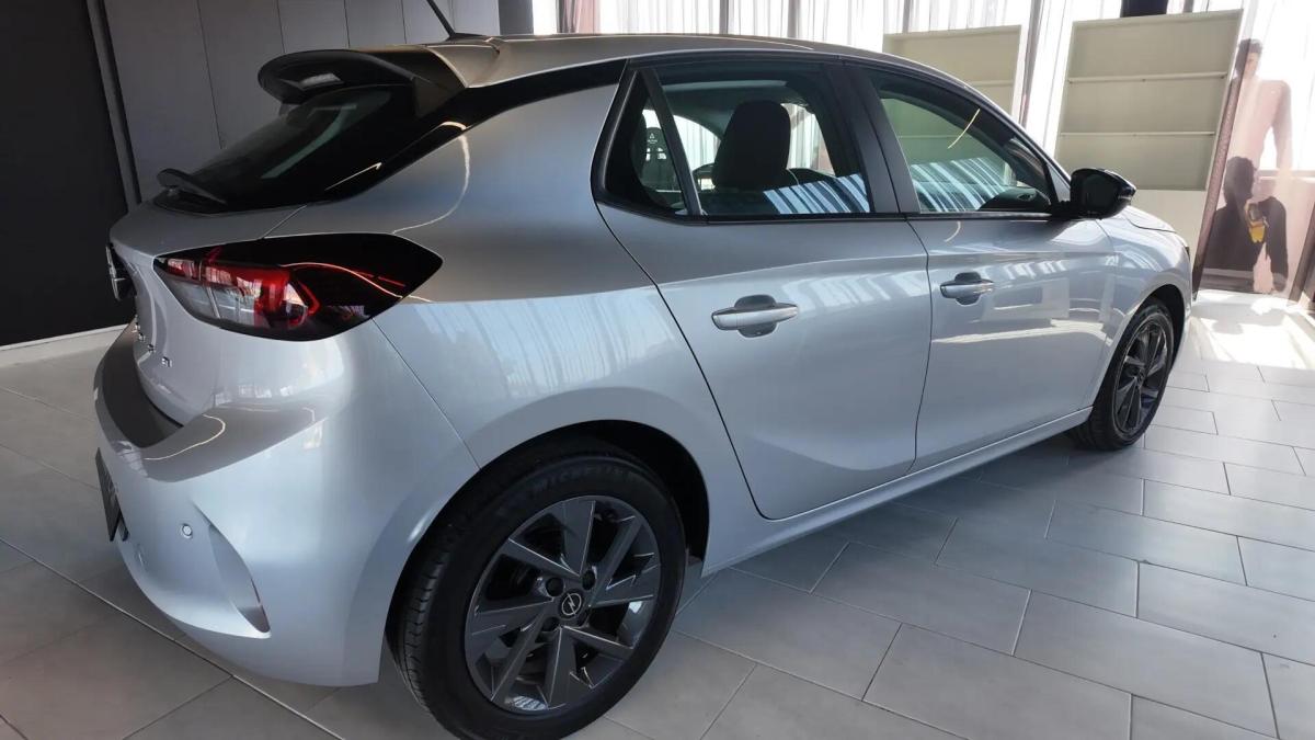 opel-corsa-2024-gasolina-1199cc