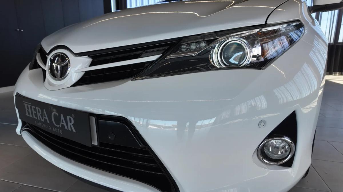 toyota-auris-2013-diesel-1364cc