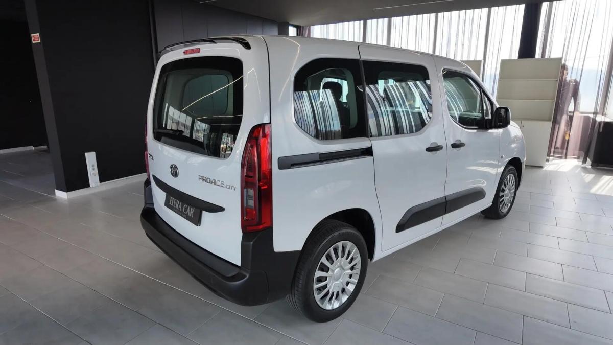 toyota-proace-city-2022-diesel-1499cc