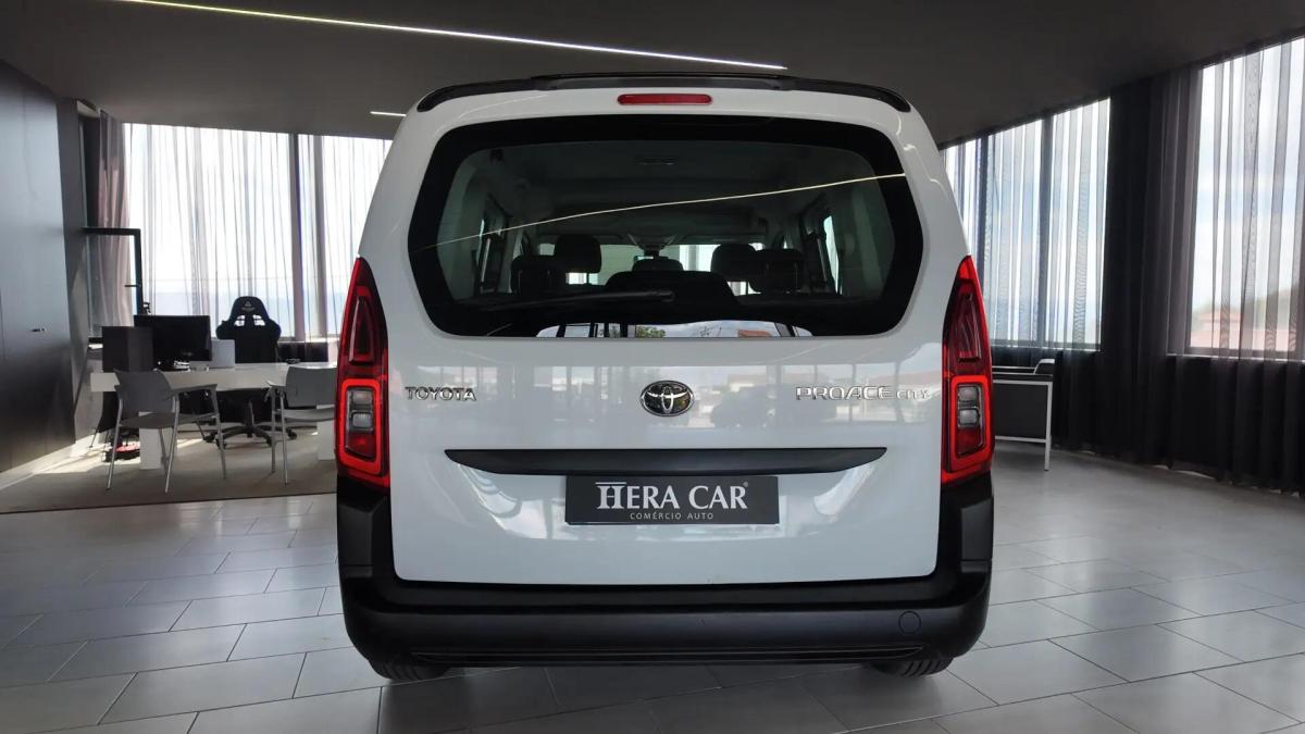 toyota-proace-city-2022-diesel-1499cc