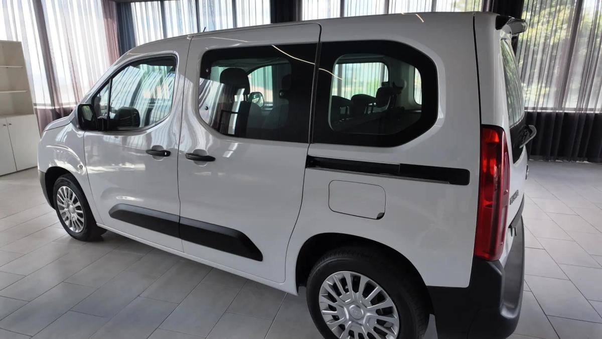 toyota-proace-city-2022-diesel-1499cc
