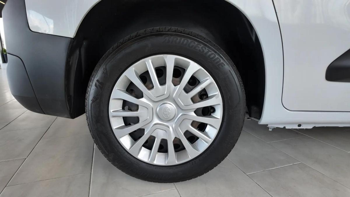 toyota-proace-city-2022-diesel-1499cc