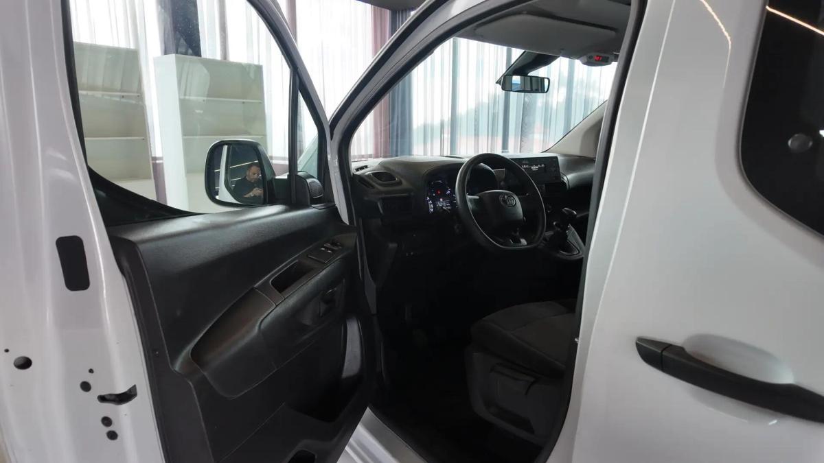 toyota-proace-city-2022-diesel-1499cc