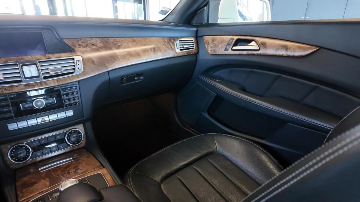 mercedes-benz-cls-350-blueefficiency-2011-diesel-2987cc