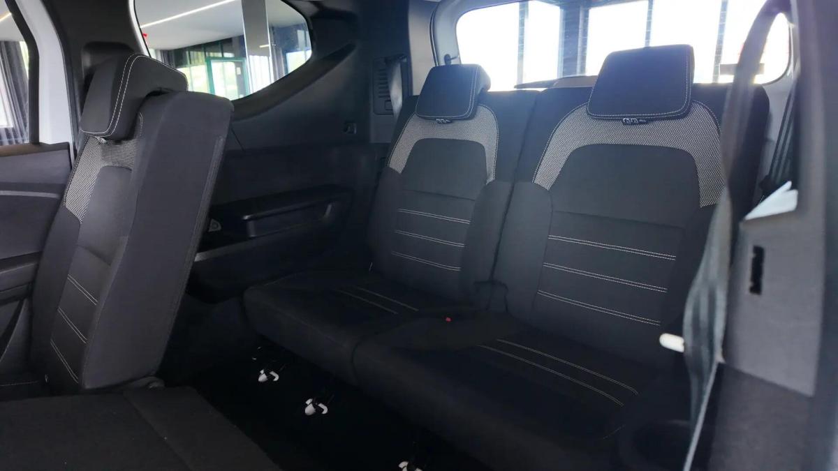 dacia-jogger-2023-gpl-999cc