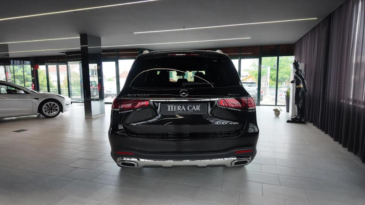 mercedes-benz-gls-400-d-4matic-2023-diesel-2925cc