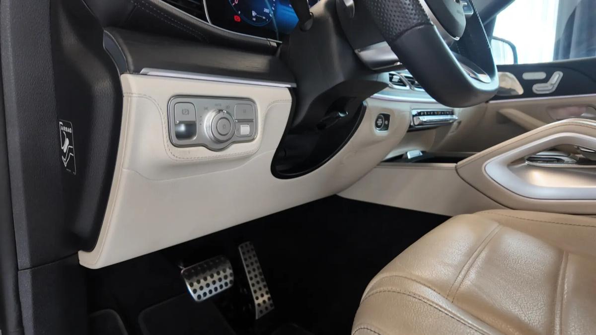 mercedes-benz-gls-400-d-4matic-2023-diesel-2925cc