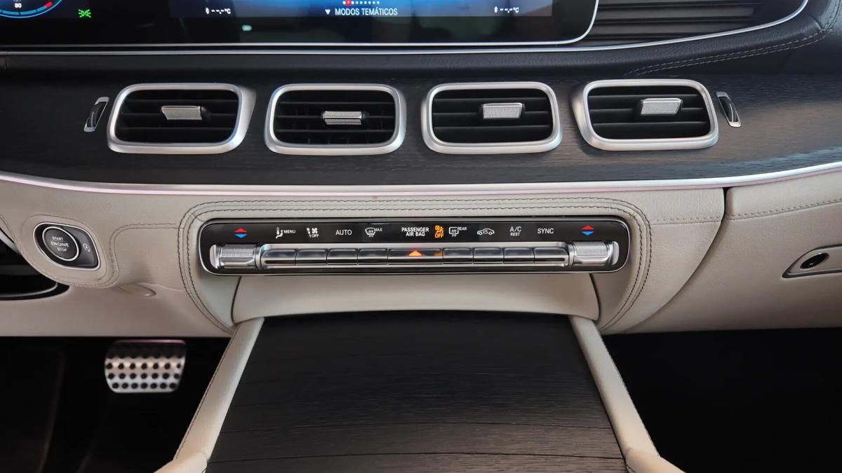 mercedes-benz-gls-400-d-4matic-2023-diesel-2925cc