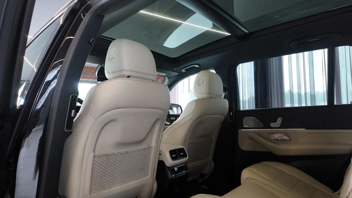 mercedes-benz-gls-400-d-4matic-2023-diesel-2925cc