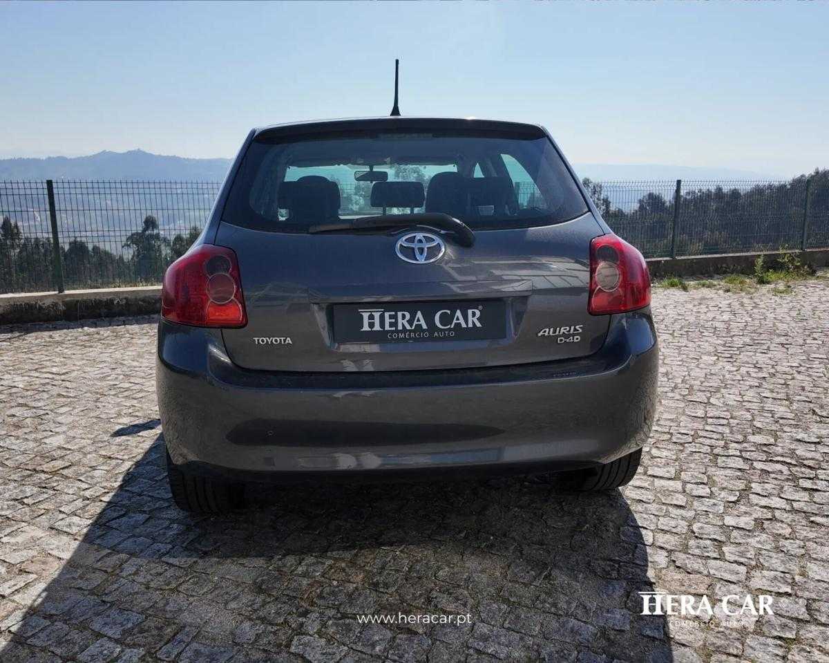 toyota-auris-2007-diesel-1364cc