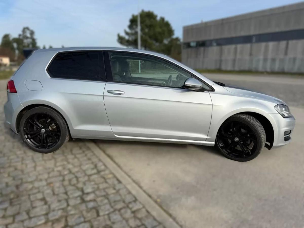 volkswagen-golf-2016-diesel-1598cc