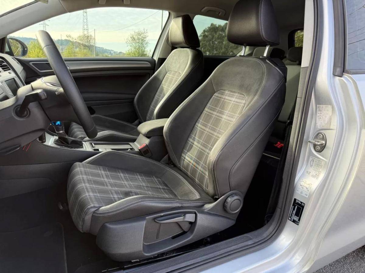 volkswagen-golf-2016-diesel-1598cc