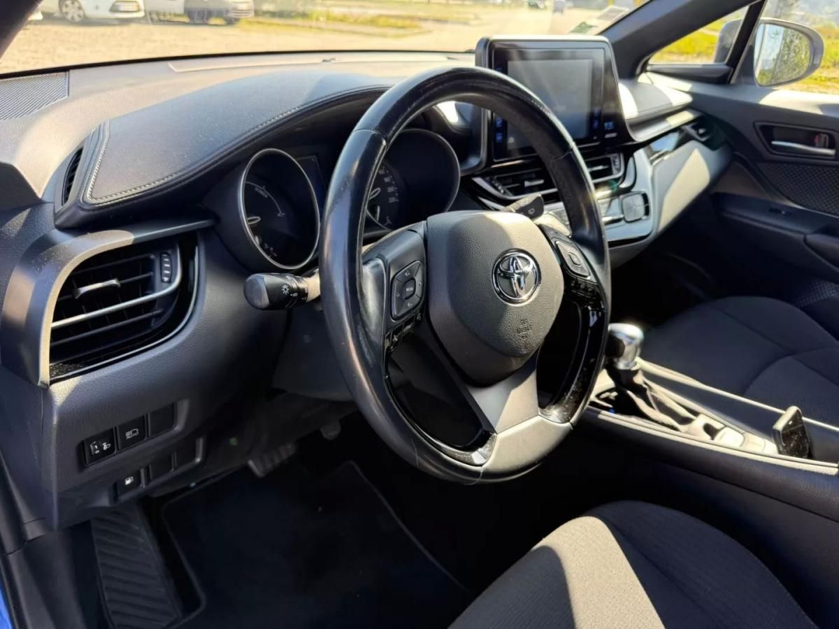 toyota-c-hr-2019-hibrido-a-gasolina-1798cc