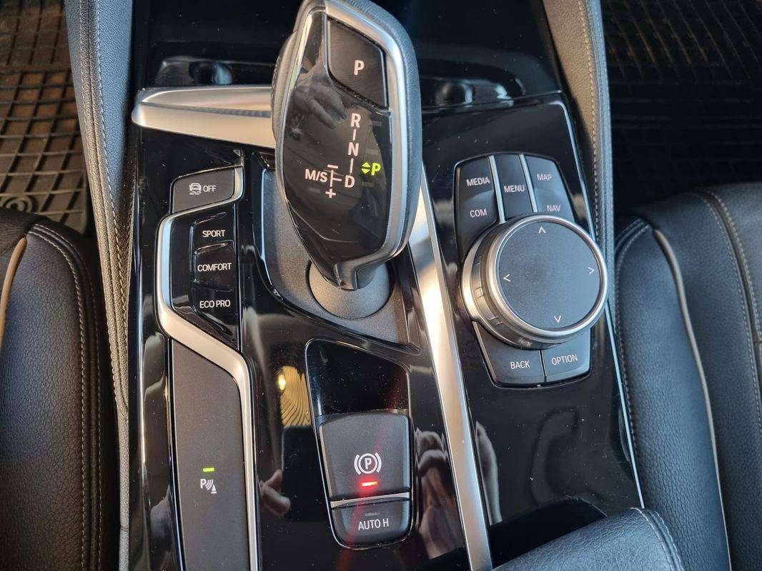 bmw-serie-5-2019-diesel-1995cc