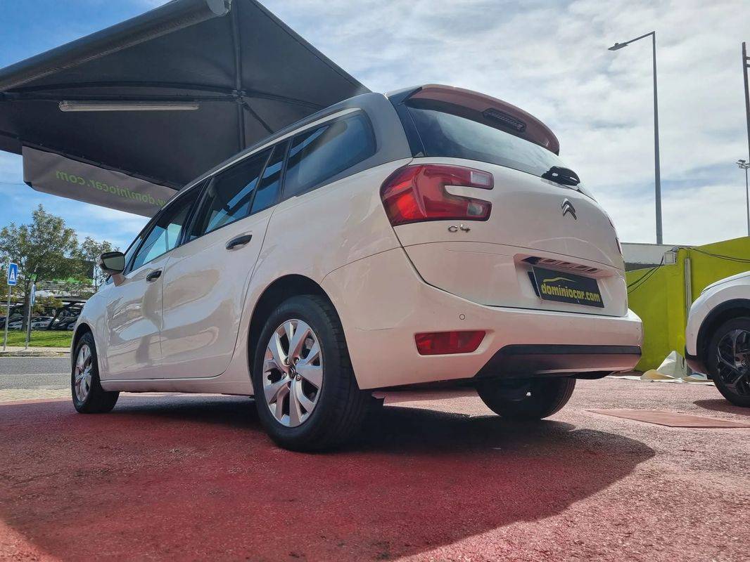 citroen-c4-grand-picasso-2014-diesel-1560cc