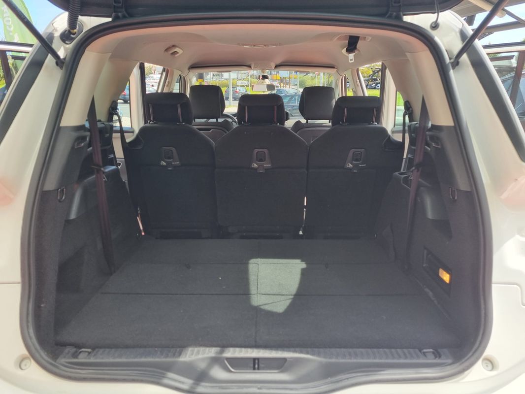 citroen-c4-grand-picasso-2014-diesel-1560cc