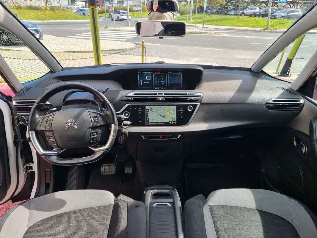 citroen-c4-grand-picasso-2014-diesel-1560cc