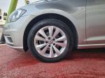 volkswagen-golf-variant-2017-diesel-1598cc