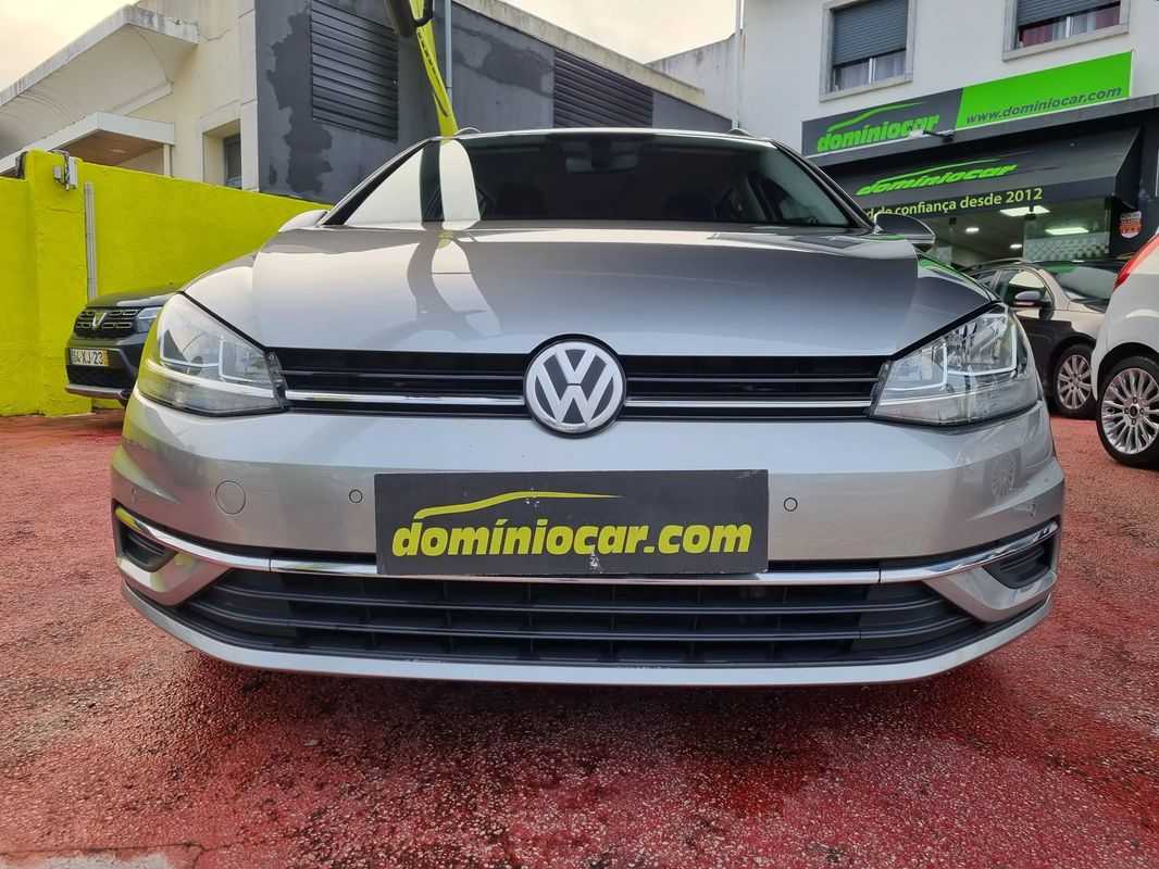 volkswagen-golf-variant-2017-diesel-1598cc
