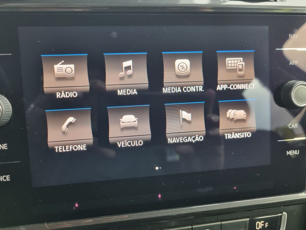 volkswagen-golf-variant-2017-diesel-1598cc