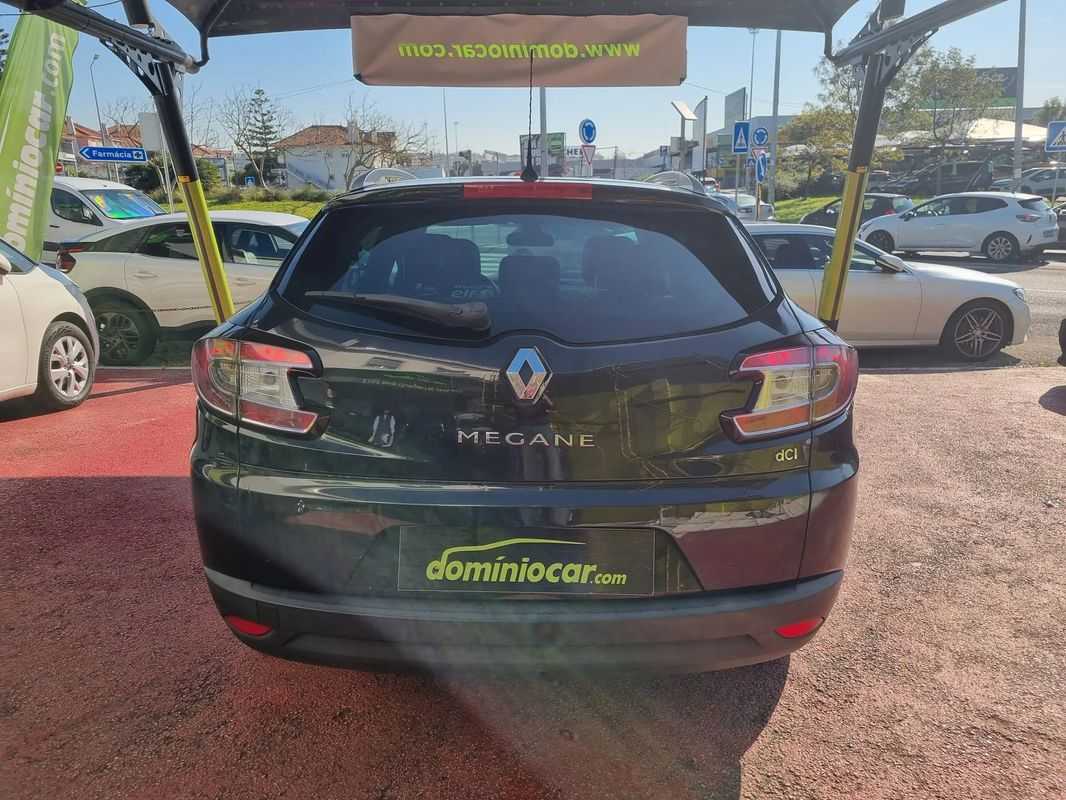 renault-megane-sport-tourer-2010-diesel-1461cc