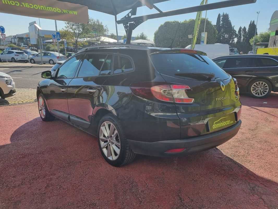 renault-megane-sport-tourer-2010-diesel-1461cc