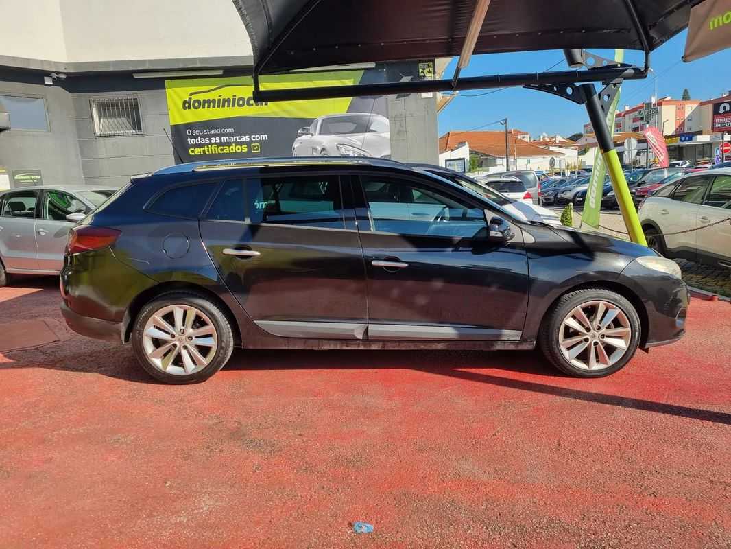 renault-megane-sport-tourer-2010-diesel-1461cc