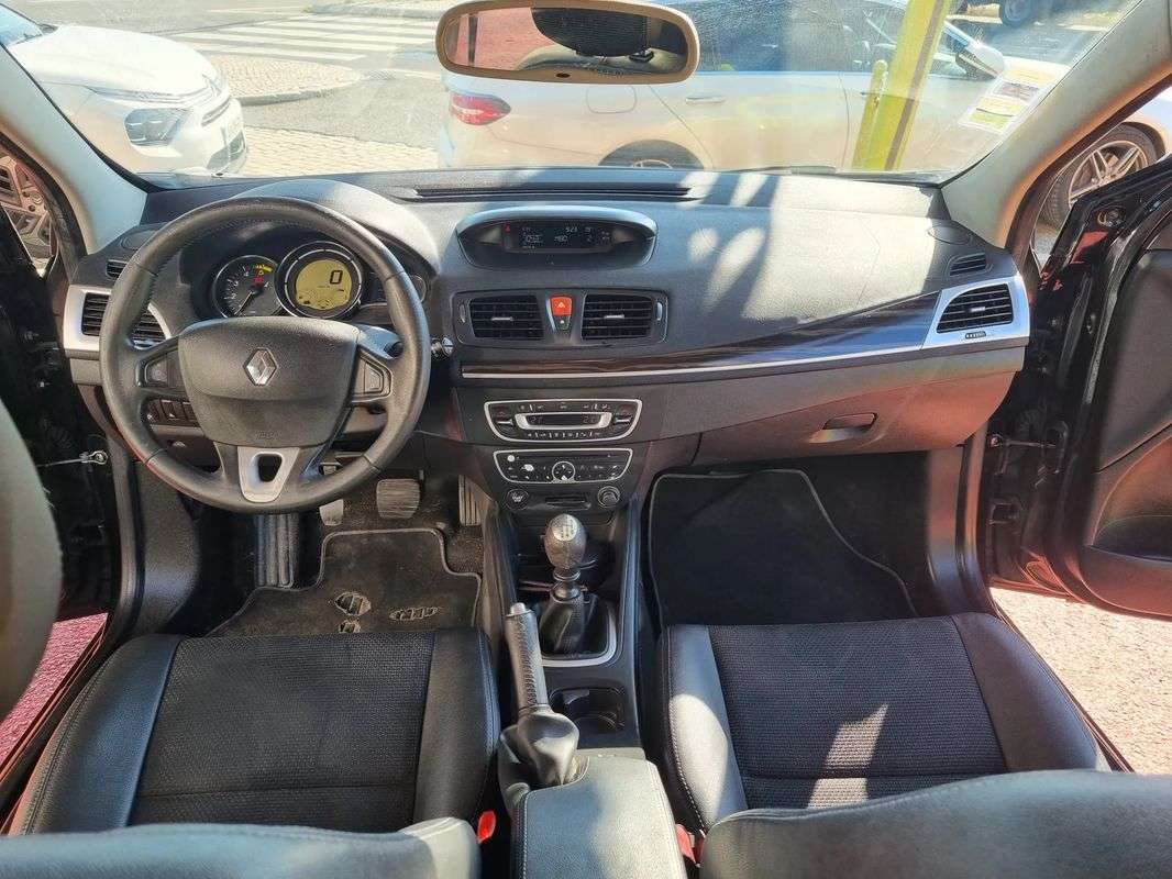 renault-megane-sport-tourer-2010-diesel-1461cc