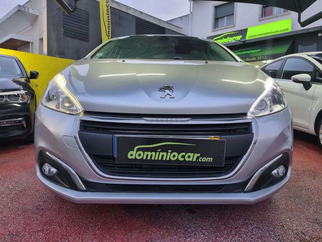 peugeot-208-2016-gasolina-1199cc