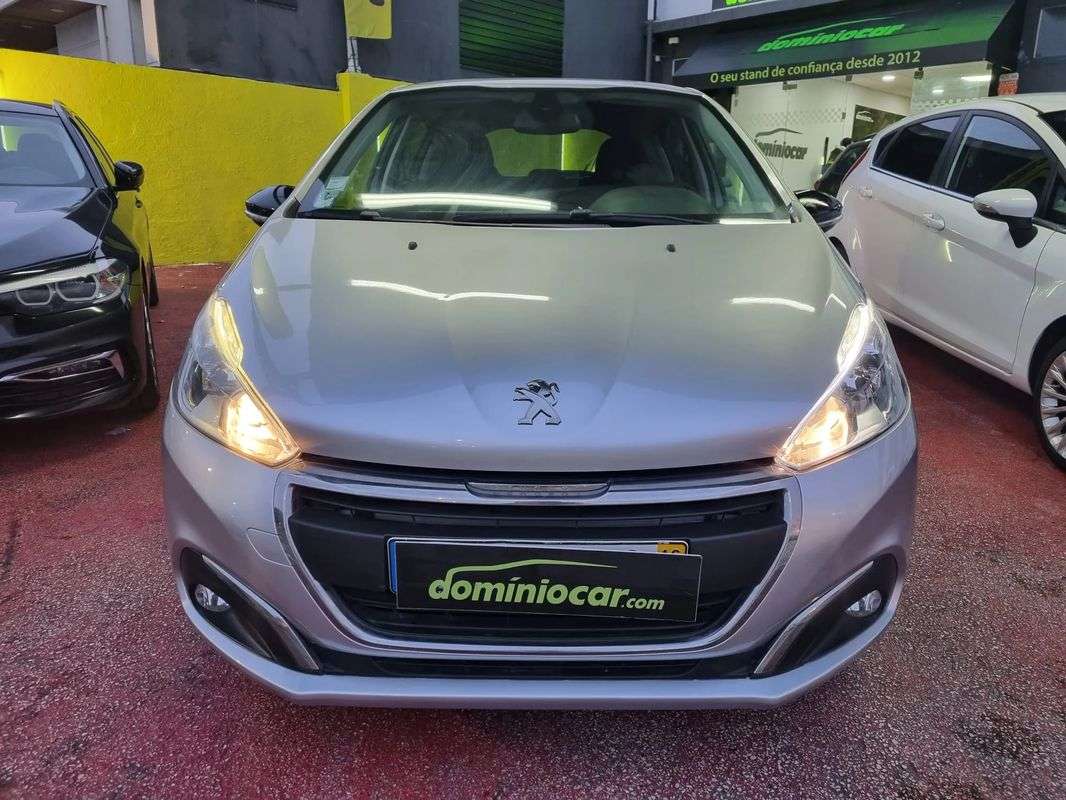 peugeot-208-2016-gasolina-1199cc