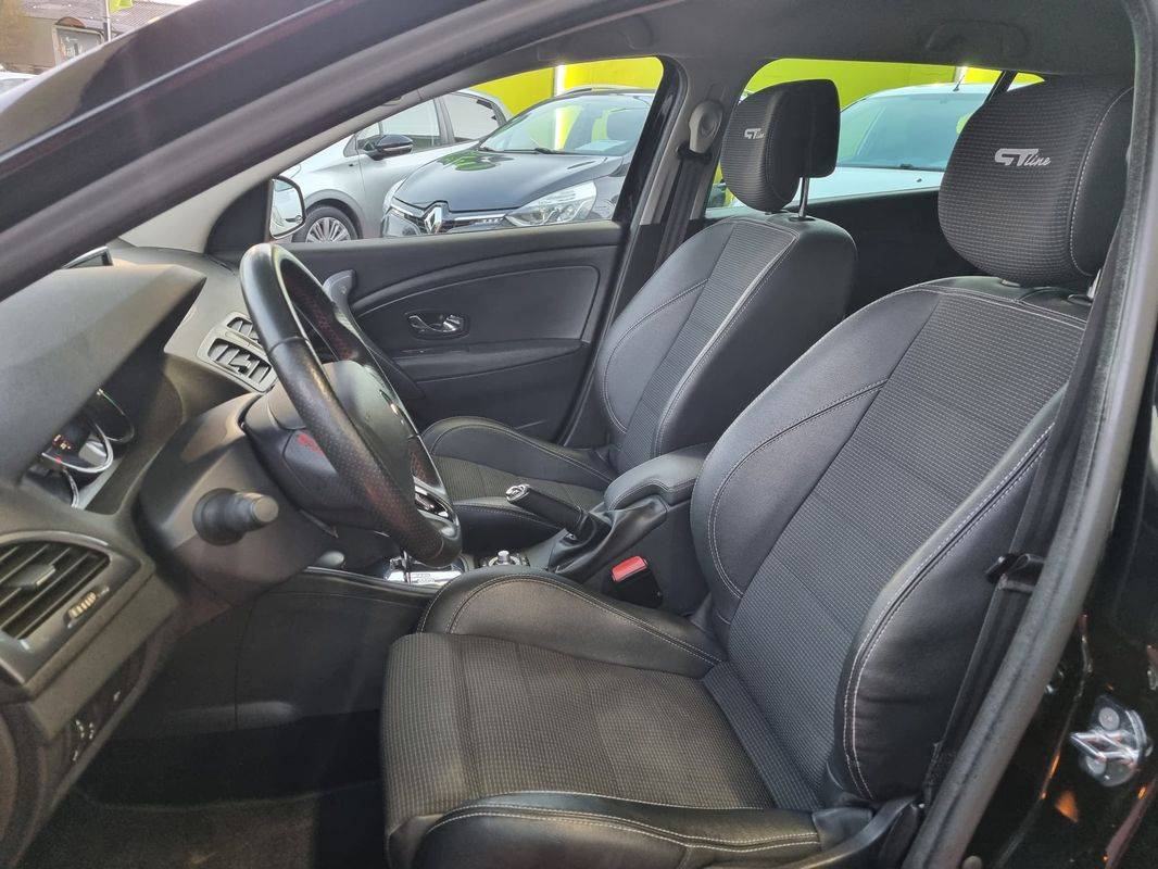 renault-megane-sport-tourer-2015-diesel-1461cc