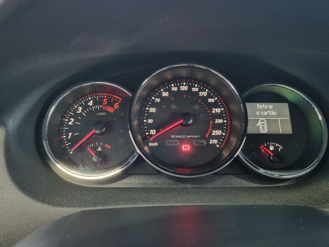 renault-megane-sport-tourer-2015-diesel-1461cc