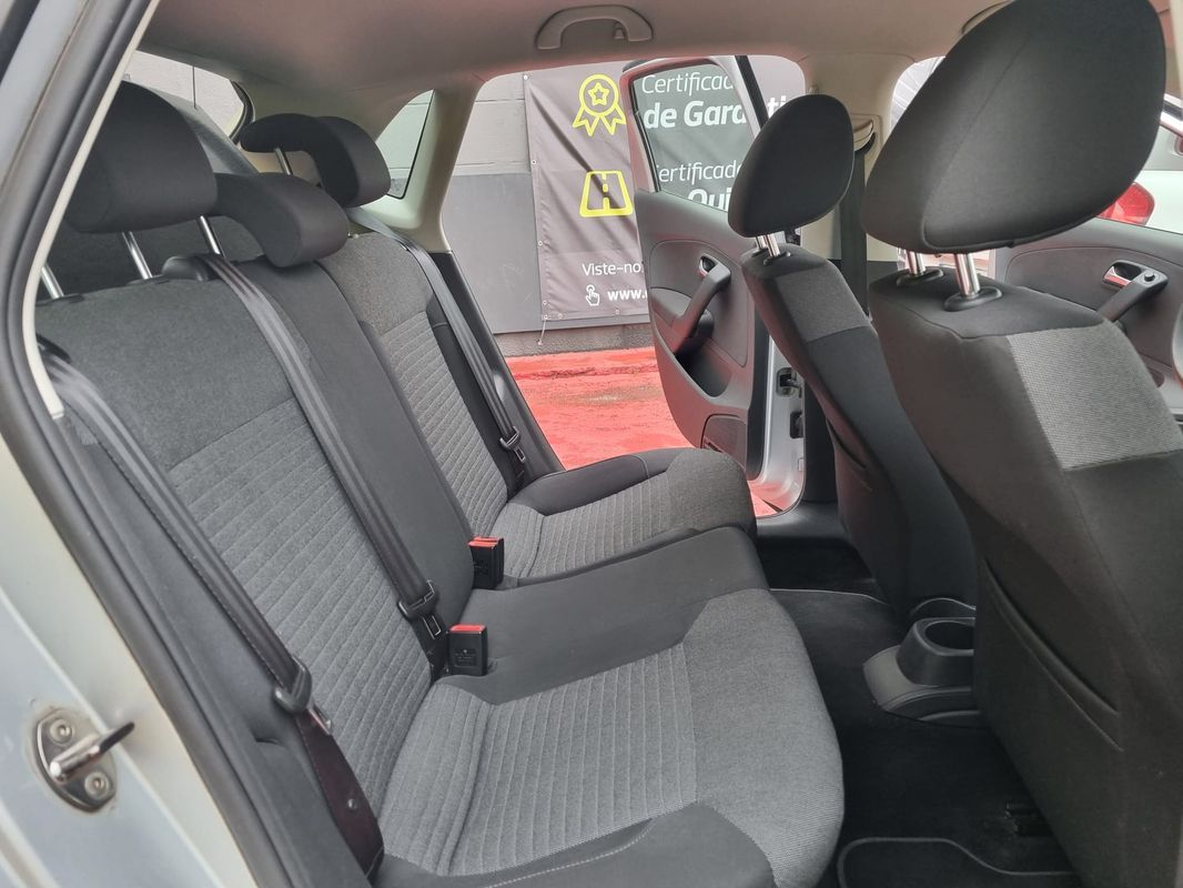volkswagen-polo-2010-gasolina-1198cc