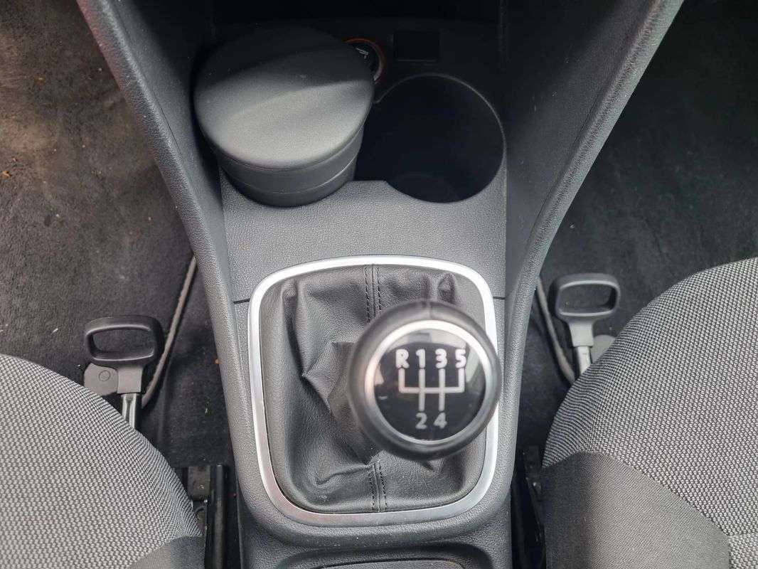 volkswagen-polo-2010-gasolina-1198cc
