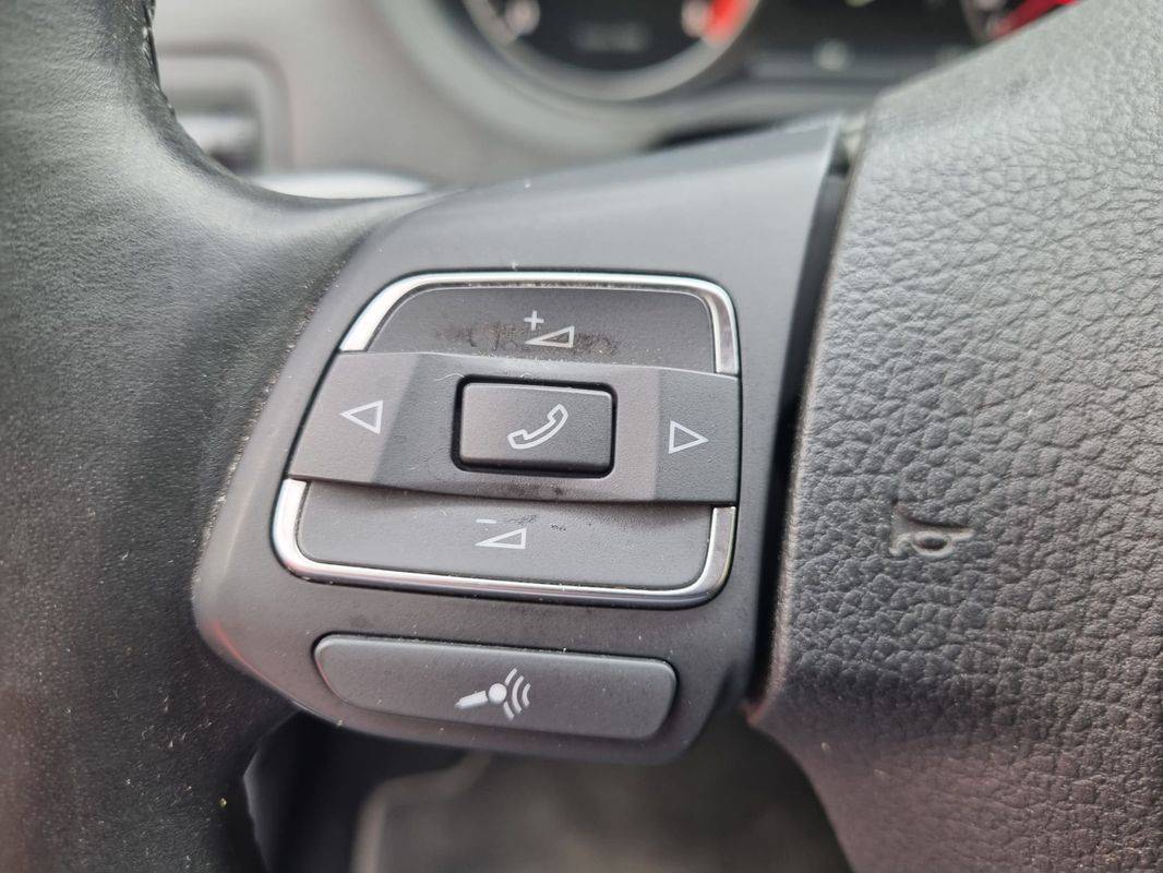 volkswagen-polo-2010-gasolina-1198cc