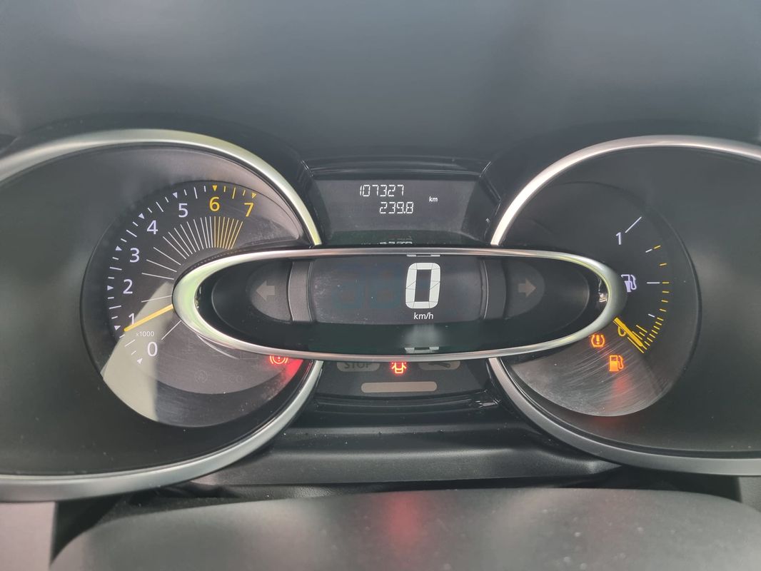 renault-clio-sport-tourer-2015-gasolina-898cc