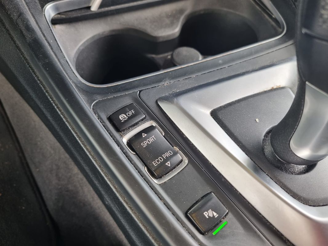 bmw-serie-3-2018-hibrido-a-gasolina-1998cc