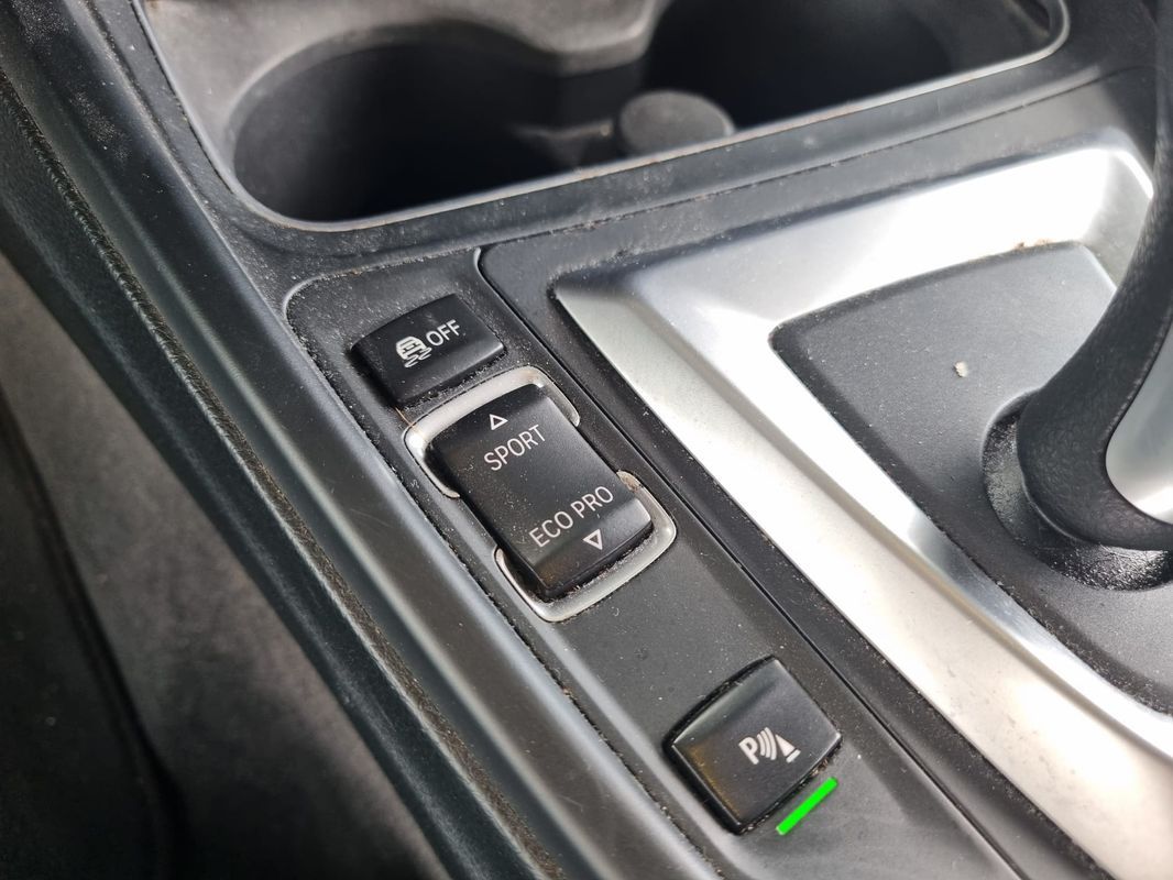 bmw-serie-3-2018-hibrido-a-gasolina-1998cc