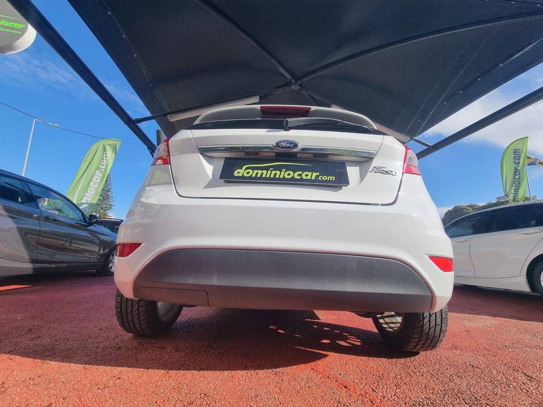 ford-fiesta-2011-gasolina-1242cc