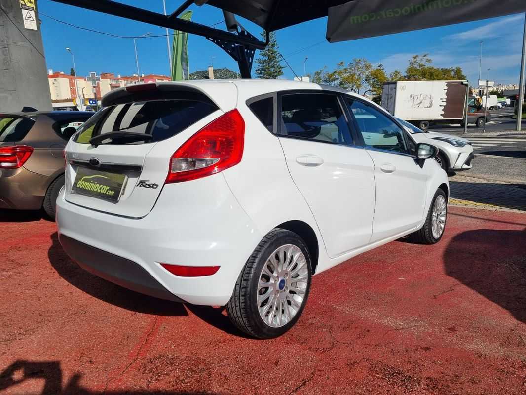 ford-fiesta-2011-gasolina-1242cc