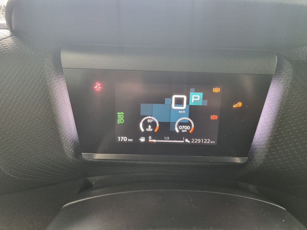citroen-c4-2022-diesel-1499cc