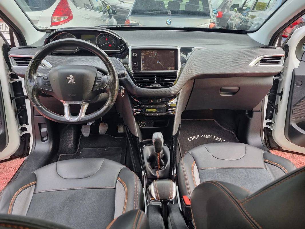 peugeot-2008-2017-gasolina-1199cc