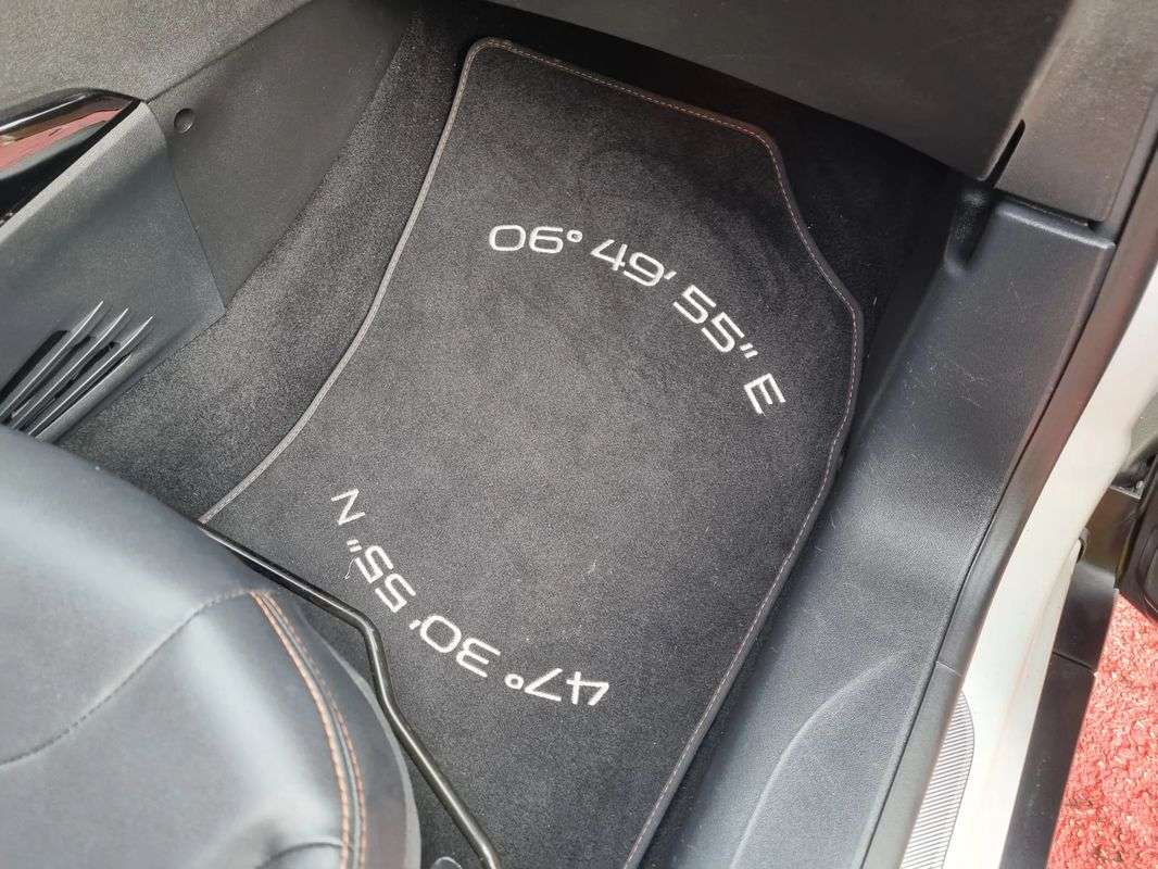 peugeot-2008-2017-gasolina-1199cc