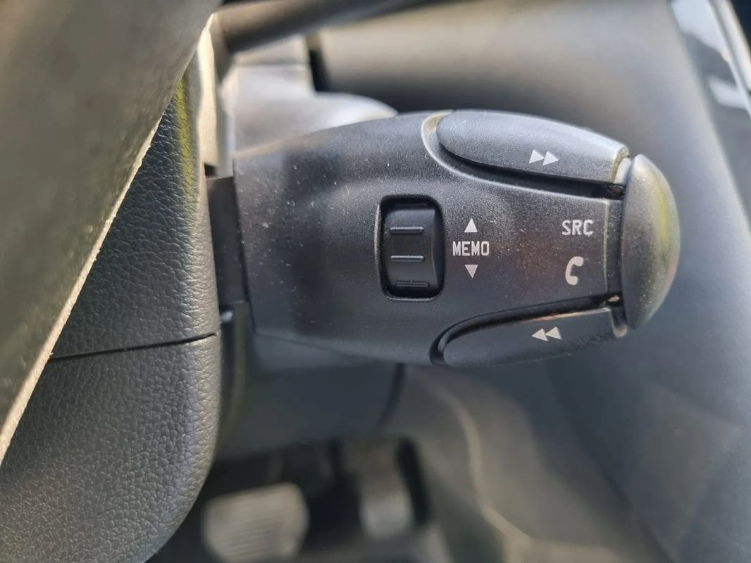 peugeot-3008-2014-diesel-1560cc