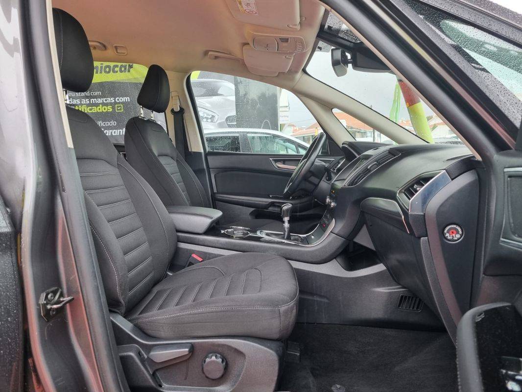 ford-galaxy-2018-diesel-1997cc