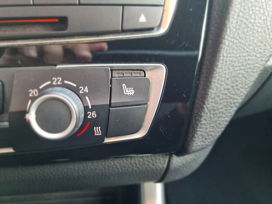 bmw-serie-1-2015-diesel-1496cc