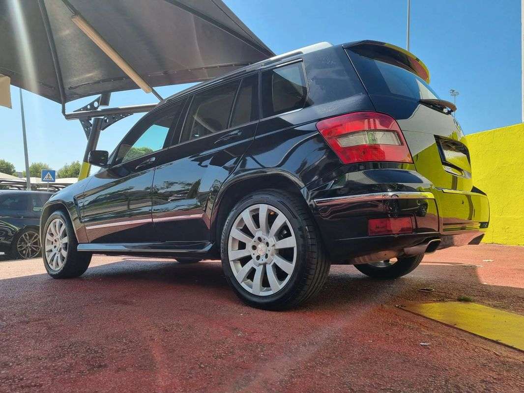 mercedes-benz-glk-2009-diesel-2143cc