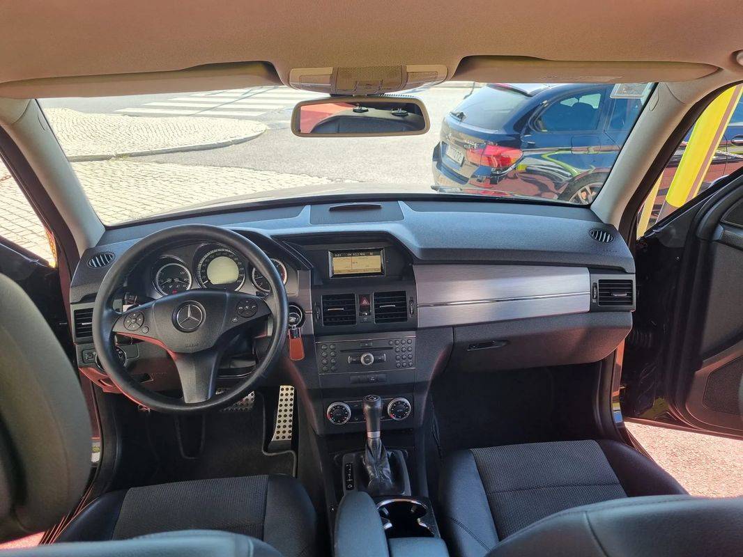 mercedes-benz-glk-2009-diesel-2143cc